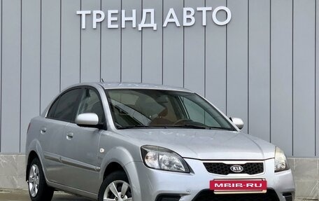 KIA Rio II, 2011 год, 689 000 рублей, 3 фотография