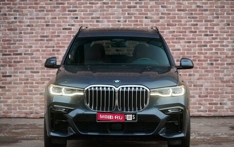 BMW X7, 2019 год, 9 999 999 рублей, 2 фотография