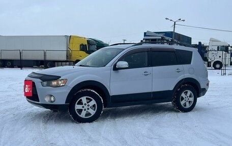 Mitsubishi Outlander III рестайлинг 3, 2012 год, 1 289 000 рублей, 5 фотография