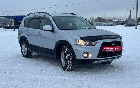 Mitsubishi Outlander III рестайлинг 3, 2012 год, 1 289 000 рублей, 8 фотография