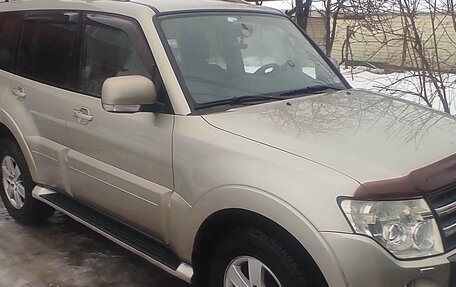 Mitsubishi Pajero IV, 2007 год, 1 600 000 рублей, 15 фотография