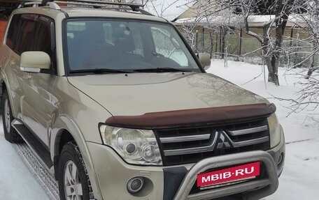 Mitsubishi Pajero IV, 2007 год, 1 600 000 рублей, 25 фотография