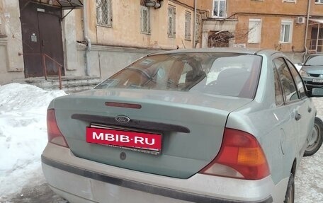 Ford Focus IV, 2001 год, 250 000 рублей, 3 фотография