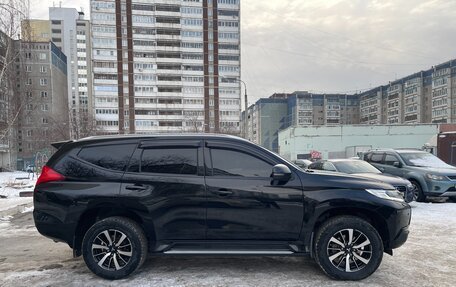 Mitsubishi Pajero Sport III рестайлинг, 2018 год, 3 100 000 рублей, 4 фотография