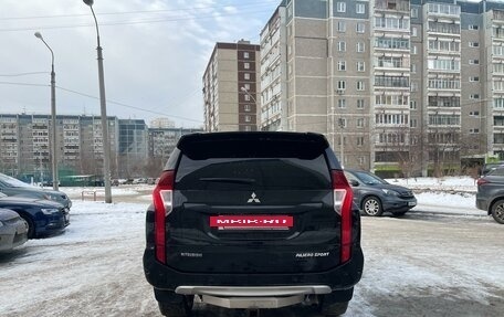 Mitsubishi Pajero Sport III рестайлинг, 2018 год, 3 100 000 рублей, 6 фотография