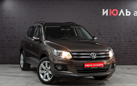 Volkswagen Tiguan I, 2015 год, 1 770 000 рублей, 3 фотография