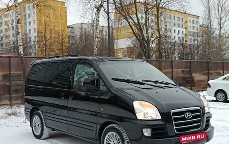 Hyundai Starex I рестайлинг, 2005 год, 775 000 рублей, 9 фотография