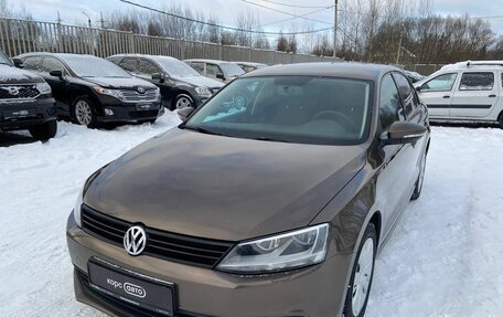 Volkswagen Jetta VI, 2012 год, 1 078 000 рублей, 3 фотография