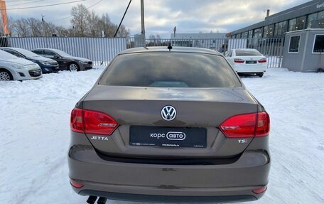 Volkswagen Jetta VI, 2012 год, 1 078 000 рублей, 6 фотография