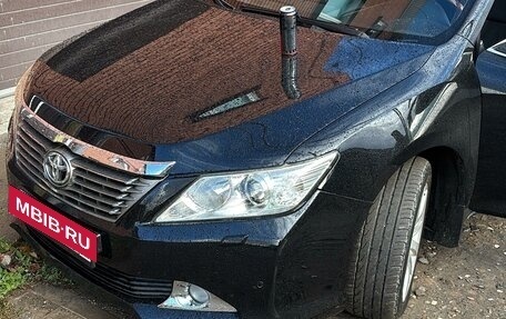 Toyota Camry, 2012 год, 1 540 000 рублей, 2 фотография