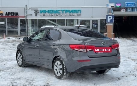 KIA Rio III рестайлинг, 2015 год, 945 000 рублей, 3 фотография