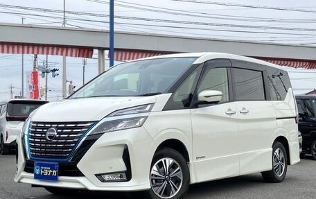 Nissan Serena IV, 2022 год, 2 100 000 рублей, 4 фотография