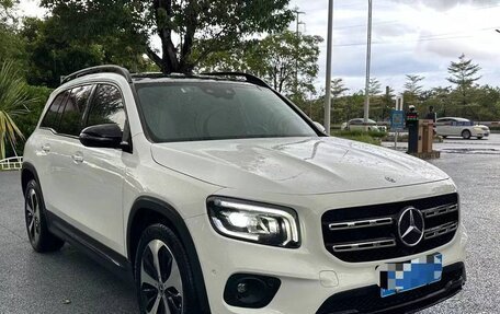 Mercedes-Benz GLB, 2021 год, 2 600 000 рублей, 2 фотография