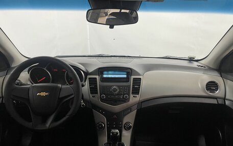 Chevrolet Cruze II, 2012 год, 870 000 рублей, 10 фотография