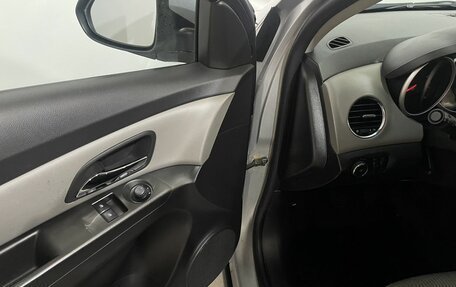 Chevrolet Cruze II, 2012 год, 870 000 рублей, 16 фотография