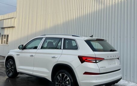 Skoda Kodiaq I, 2024 год, 4 740 000 рублей, 3 фотография