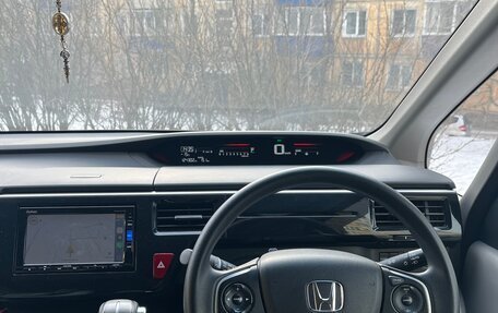 Honda Stepwgn IV, 2015 год, 1 830 000 рублей, 4 фотография