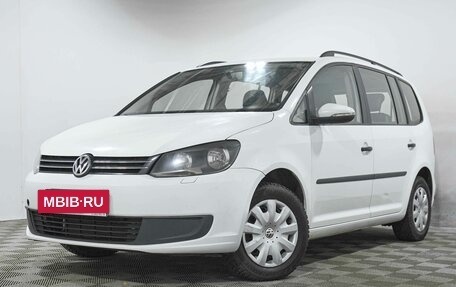 Volkswagen Touran III, 2014 год, 764 000 рублей, 2 фотография