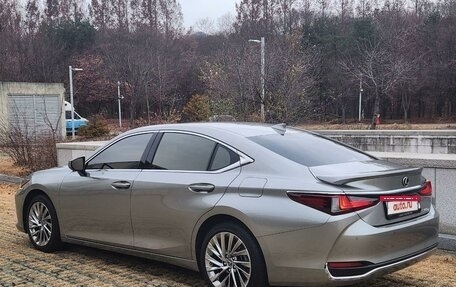 Lexus ES VII, 2022 год, 4 910 000 рублей, 4 фотография