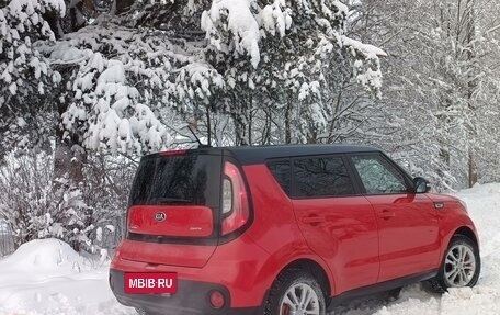 KIA Soul II рестайлинг, 2017 год, 1 625 000 рублей, 11 фотография