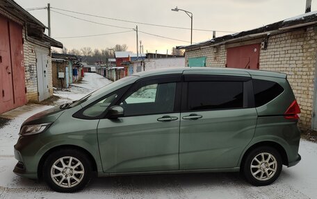 Honda Freed II, 2019 год, 2 100 000 рублей, 2 фотография