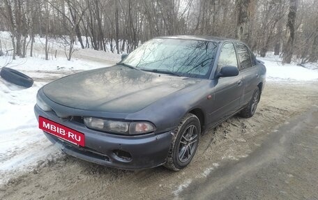 Mitsubishi Galant VIII, 1994 год, 240 000 рублей, 2 фотография