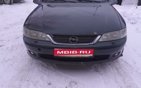 Opel Vectra B рестайлинг, 2001 год, 210 000 рублей, 1 фотография