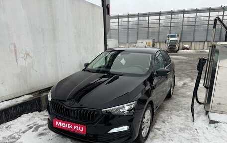 Skoda Rapid II, 2021 год, 1 800 000 рублей, 1 фотография