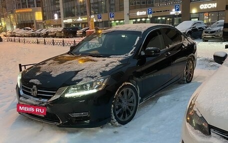 Honda Accord IX рестайлинг, 2013 год, 1 900 000 рублей, 2 фотография