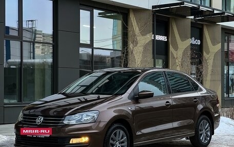 Volkswagen Polo VI (EU Market), 2019 год, 1 590 000 рублей, 2 фотография