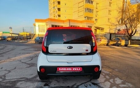 KIA Soul II рестайлинг, 2018 год, 1 725 000 рублей, 11 фотография