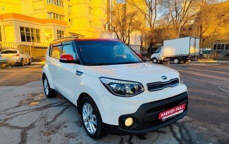 KIA Soul II рестайлинг, 2018 год, 1 725 000 рублей, 13 фотография