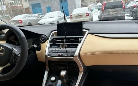 Lexus NX I, 2014 год, 3 150 000 рублей, 20 фотография