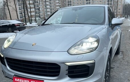 Porsche Cayenne III, 2017 год, 5 250 000 рублей, 2 фотография