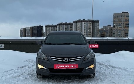 Hyundai Solaris II рестайлинг, 2016 год, 877 000 рублей, 2 фотография