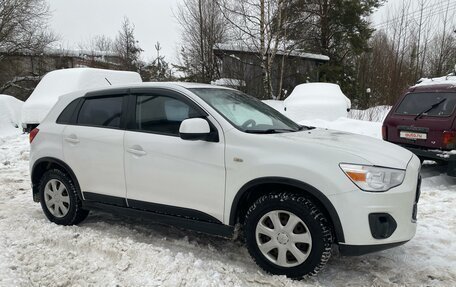 Mitsubishi ASX I рестайлинг, 2013 год, 800 000 рублей, 2 фотография