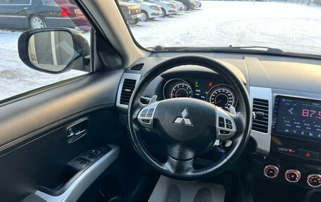 Mitsubishi Outlander III рестайлинг 3, 2010 год, 1 599 999 рублей, 14 фотография