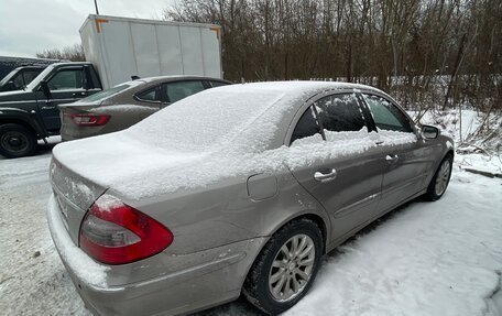 Mercedes-Benz E-Класс, 2007 год, 890 000 рублей, 3 фотография