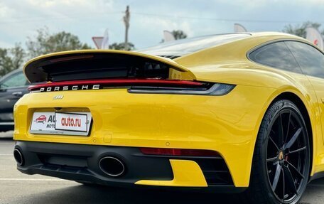 Porsche 911, 2019 год, 12 990 000 рублей, 10 фотография