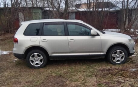 Volkswagen Touareg III, 2008 год, 570 000 рублей, 2 фотография