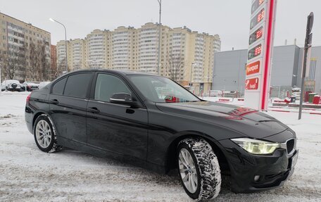 BMW 3 серия, 2017 год, 2 900 000 рублей, 5 фотография