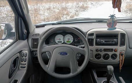 Ford Escape II, 2004 год, 680 000 рублей, 20 фотография