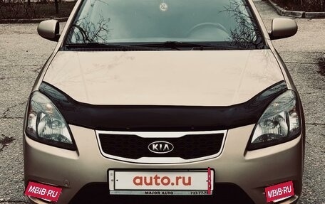 KIA Rio II, 2011 год, 690 000 рублей, 2 фотография