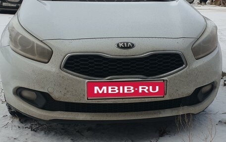 KIA cee'd III, 2013 год, 1 000 000 рублей, 2 фотография