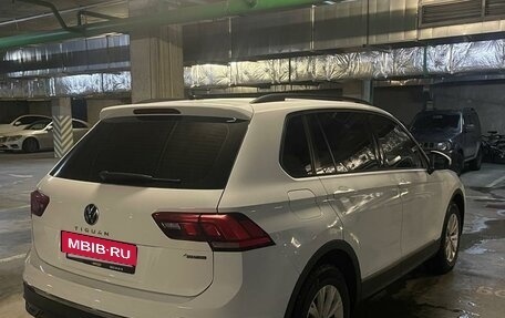 Volkswagen Tiguan II, 2021 год, 3 330 000 рублей, 12 фотография