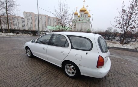 Hyundai Elantra III, 1997 год, 389 000 рублей, 2 фотография