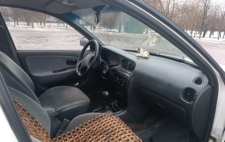 Hyundai Elantra III, 1997 год, 389 000 рублей, 21 фотография