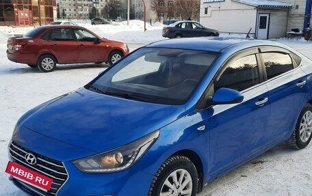 Hyundai Solaris II рестайлинг, 2018 год, 1 450 000 рублей, 6 фотография