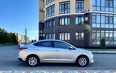 Hyundai Solaris II рестайлинг, 2021 год, 1 620 000 рублей, 7 фотография