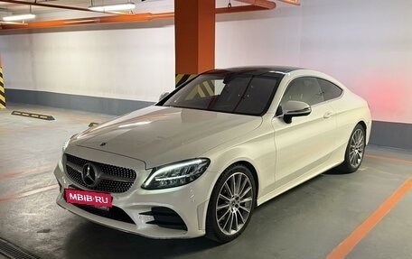 Mercedes-Benz C-Класс, 2019 год, 3 650 000 рублей, 2 фотография